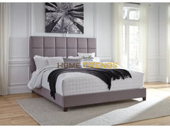 Dolante Upholstered Bed with Square Tufting