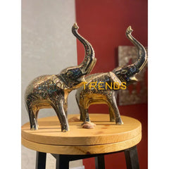 Handcrafted Gold Bunki Elephant Set Sculptures & Monuments