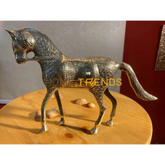 Handcrafted Gold Small Horse Sculptures & Monuments