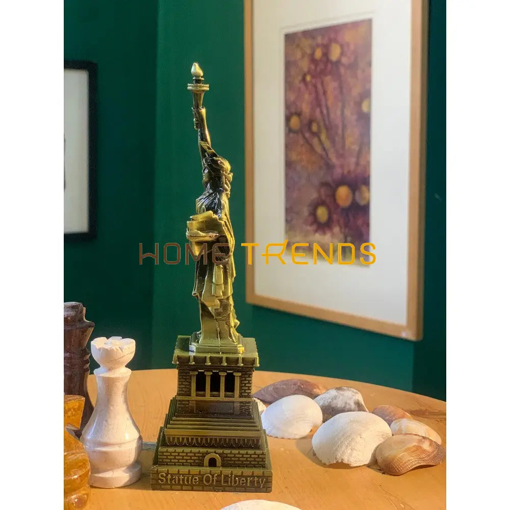 Metal Large Statue Of Liberty Model Sculptures & Monuments
