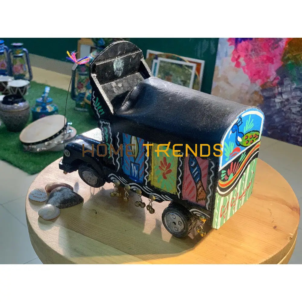 Traditional Style Black Small Truck Model Sculptures & Monuments