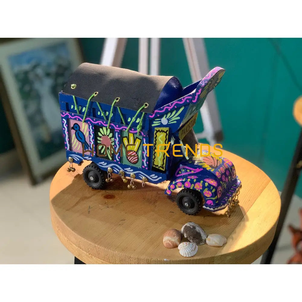 Traditional Style Blue Truck Model Sculptures & Monuments