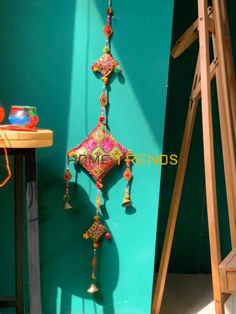 Triangle Cushion Design Multiple Color Large Chimes